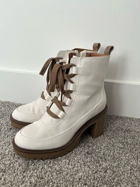 Women's White/Tan Lace-Up Platform Ankle Boots